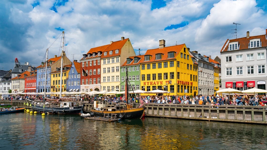 Danskarnas spendering på barer ökade med 1260 procent