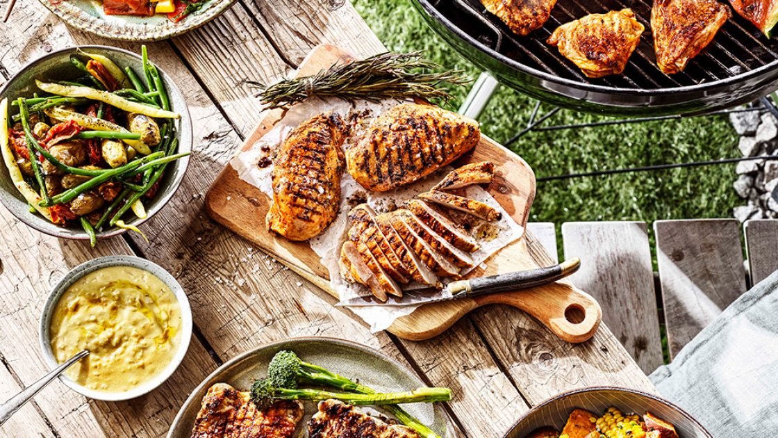 BBQ kycklingsteak tryffel med sotade bönor och schalottenlöksvinägrett