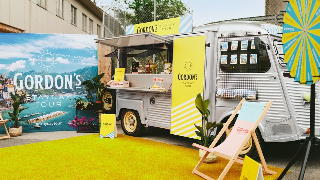 Designa din egen G&T i sommar på Gordon’s Staycay Tour