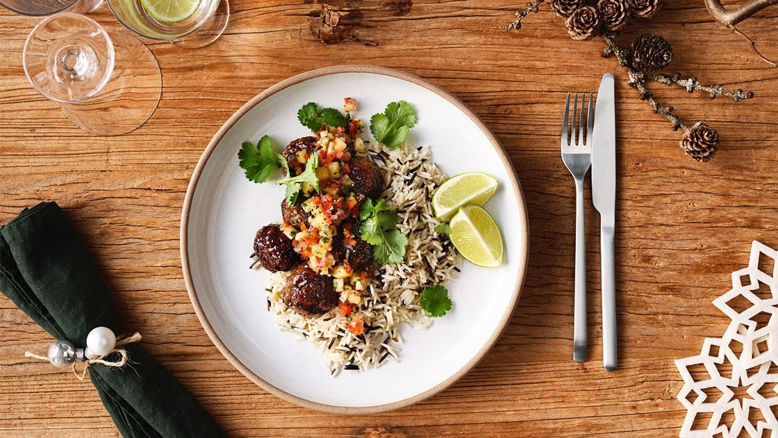 Asiatiska köttbullar med mangosalsa